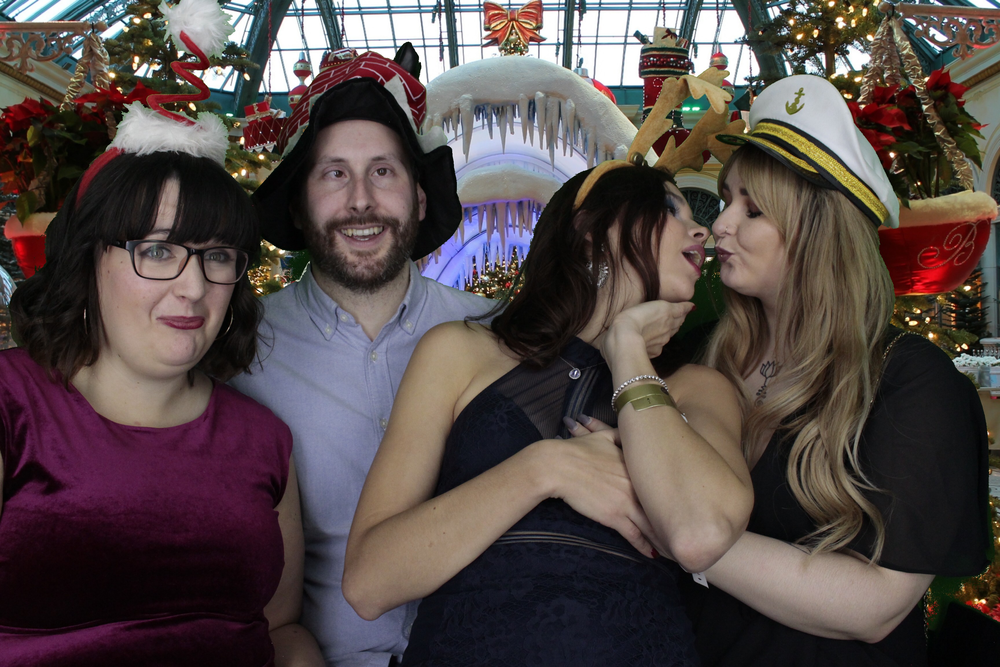 Domestic and General Christmas Party 2019 | View more photos from the event at gallery.myphotoboothexperience.co.uk/u/MyPhotoBoothExperienceLtd/Domestic-and-General-Christmas-Party-2019